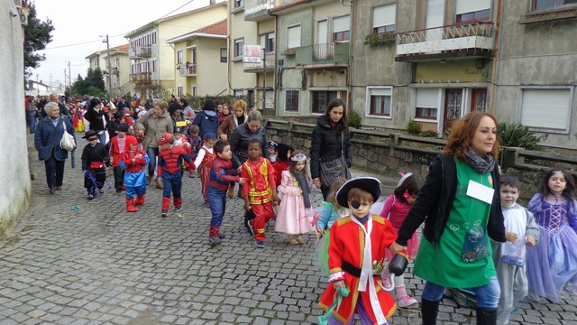 DESFILE DE CARNAVAL 28 de fevereiro 2014